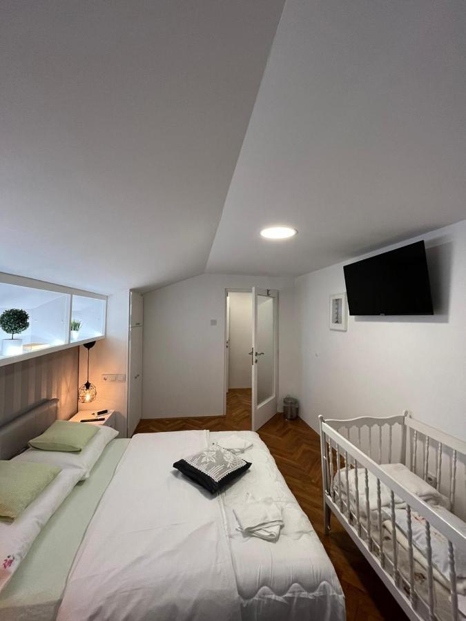 Apartments Krapinske Toplice Krtak Biba Buitenkant foto