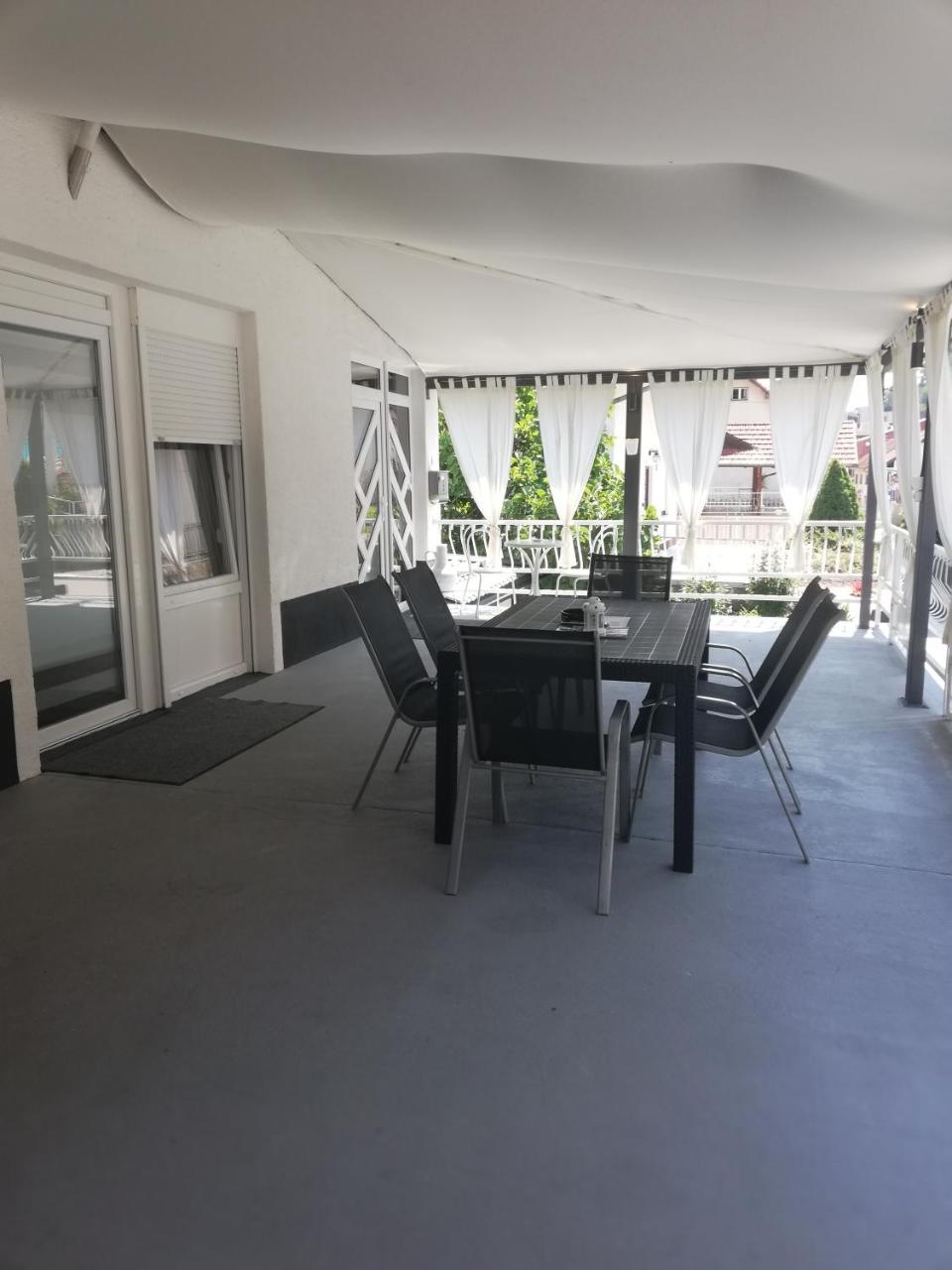 Apartments Krapinske Toplice Krtak Biba Buitenkant foto