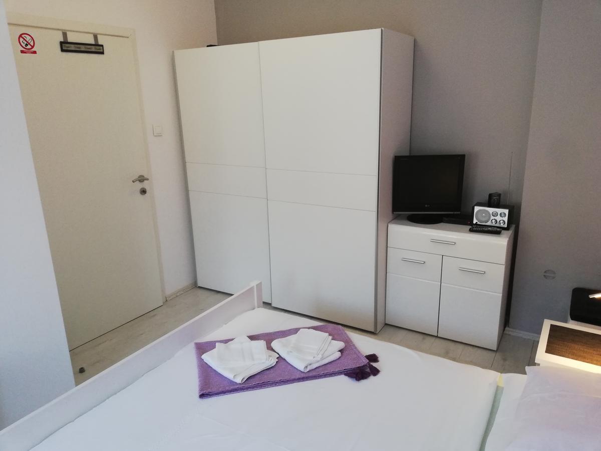 Apartments Krapinske Toplice Krtak Biba Buitenkant foto